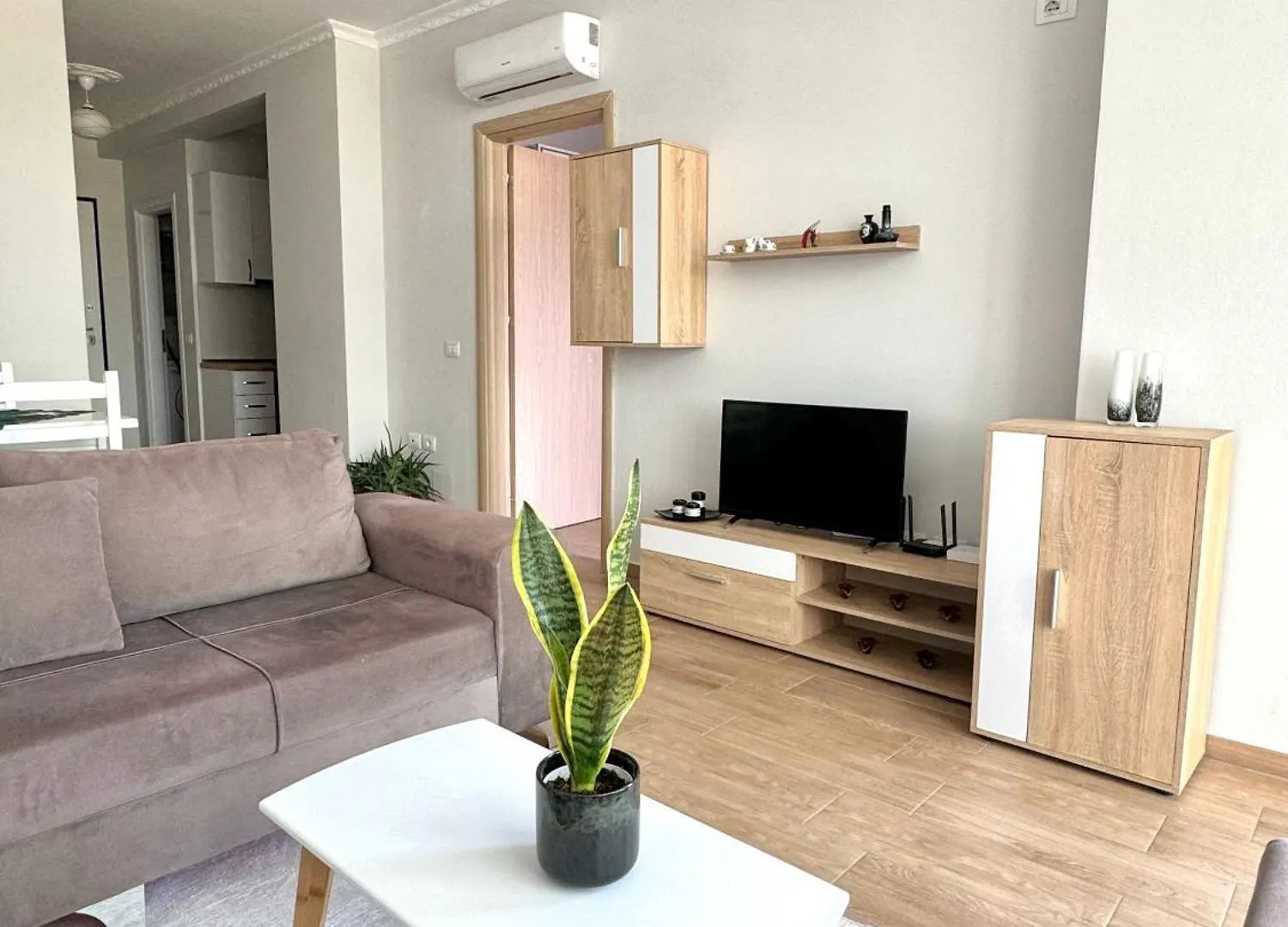 Jemmy'S Apartment Vlore