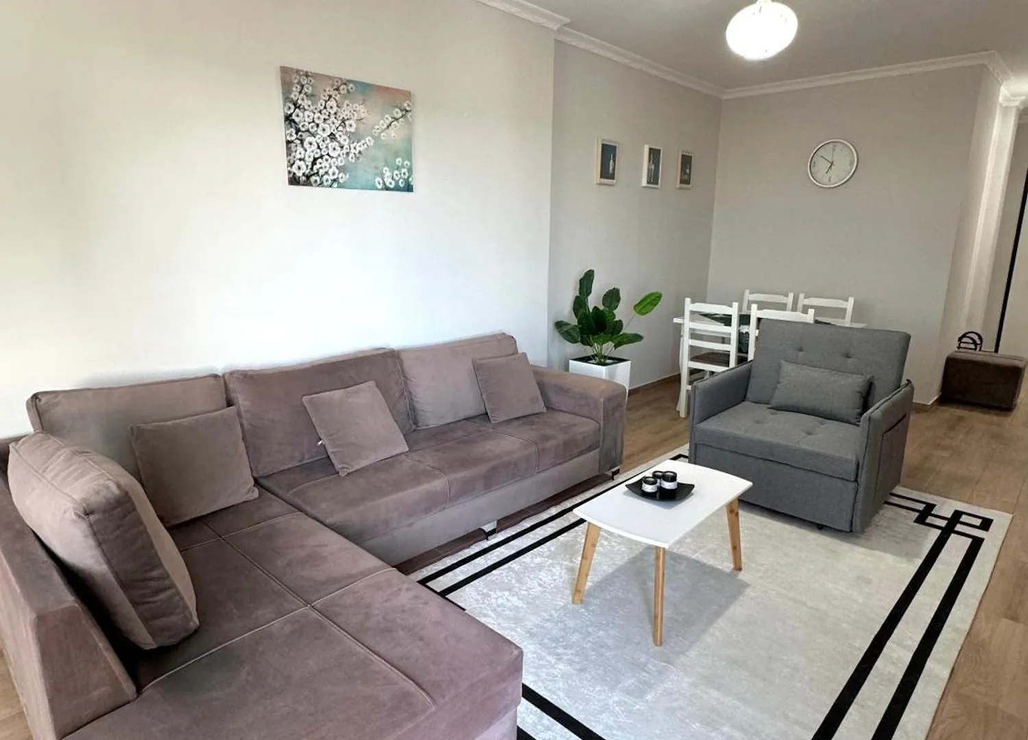 Jemmy'S Apartment Vlore