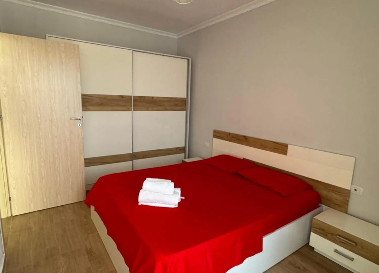 Jemmy'S Apartment Vlore Albania